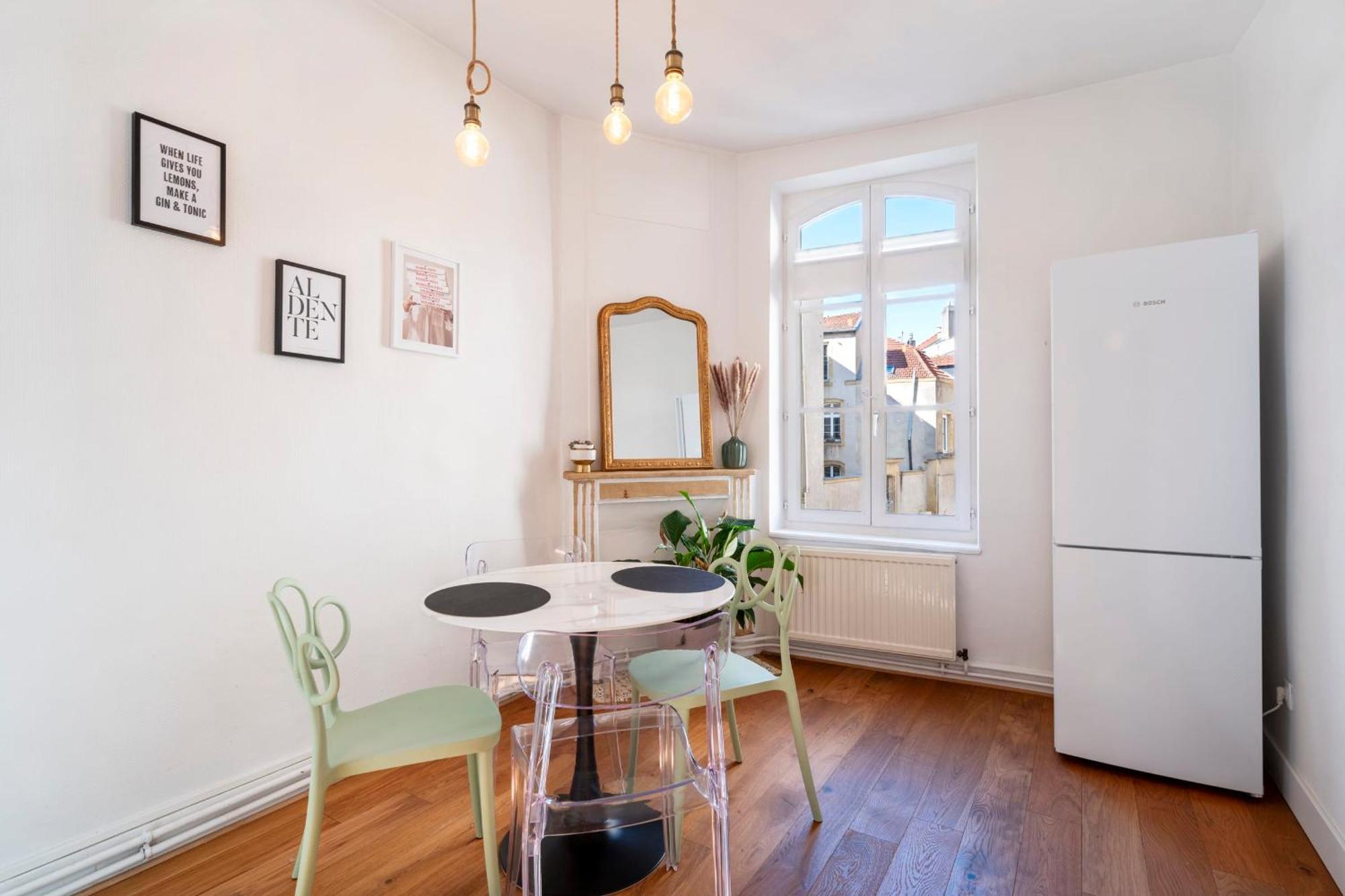 Le Charlise Apartment Мец Екстериор снимка