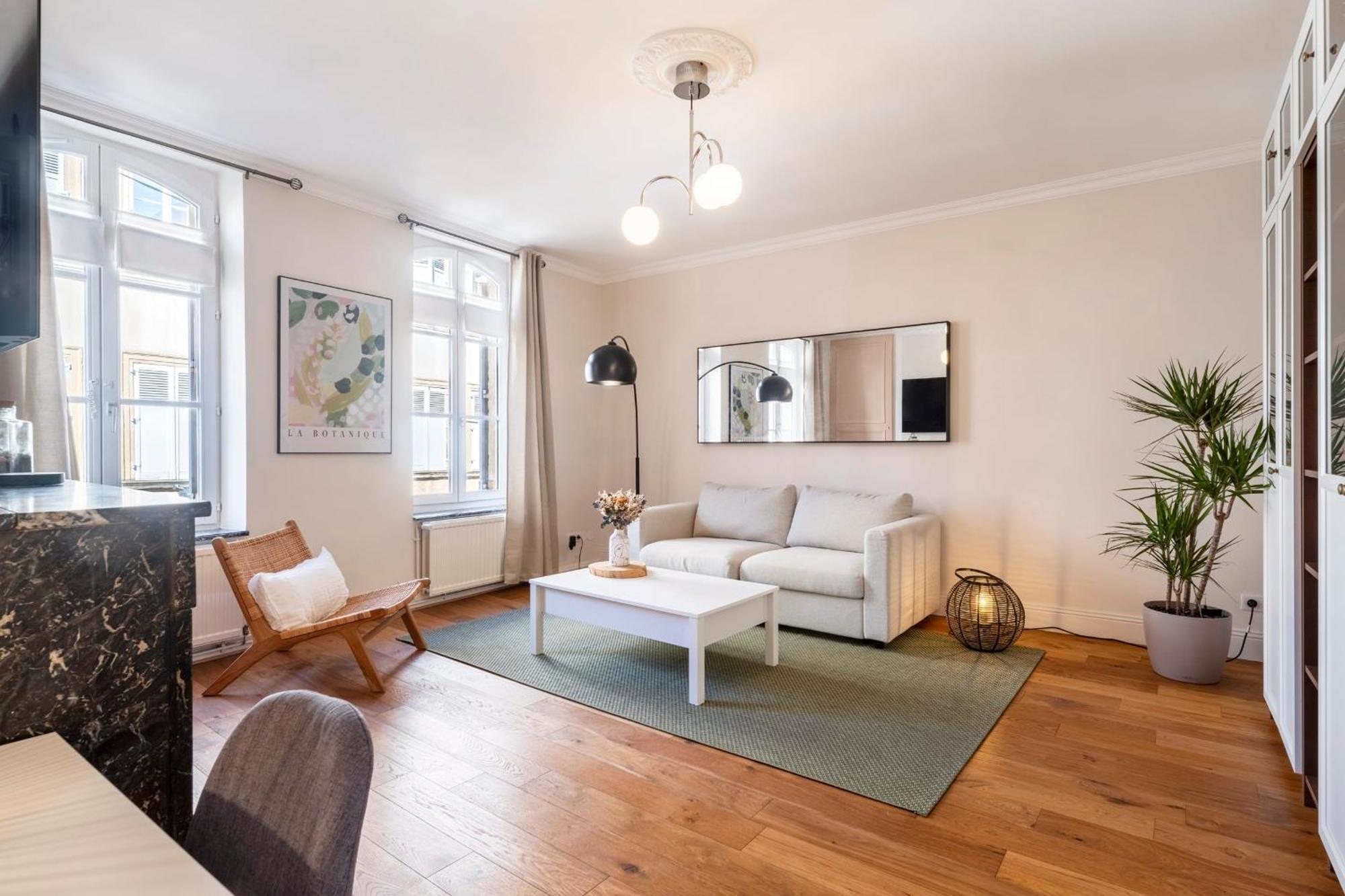 Le Charlise Apartment Мец Екстериор снимка